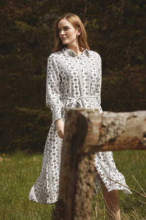 I SAY Ane Dress Dresses M44 Navy/Cream Romance