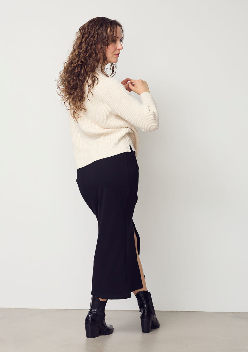 Dasiq Skirt (Black)