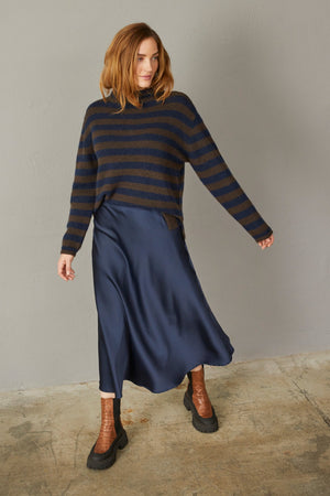 I SAY Anna Highneck Pullover Knitwear M05 Brown/Navy Stripe