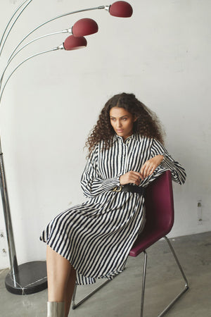 I SAY Asta Smock Dress Dresses N16 Creamy w/Black