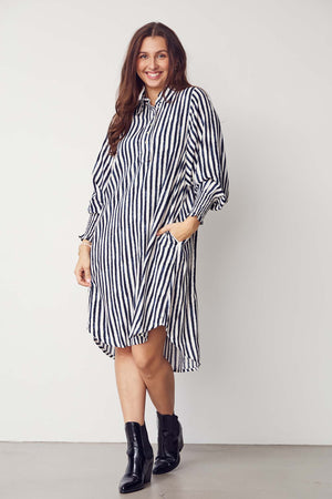 I SAY Asta Smock Dress Dresses N16 Creamy w/Black