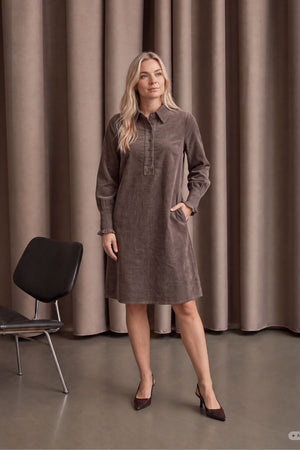 I SAY Barbel Corduroy Dress Dresses N19 Washed Taupe
