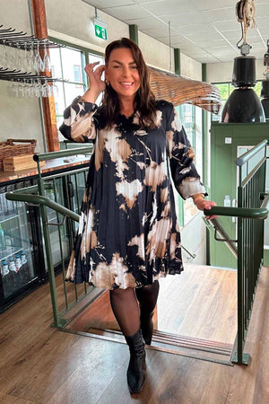 I SAY Bitten Pleat Dress Dresses N07 Golden Dream