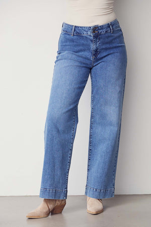I SAY Como Jeans Pants 633 Basic Denim Wash