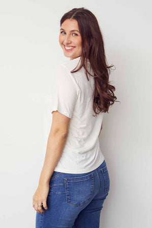 I SAY Gritt V-Neck T-Shirt T-Shirts 101 Broken White