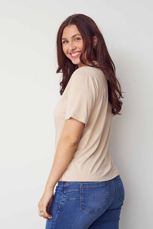 I SAY Gritt V-Neck T-Shirt T-Shirts 112 Sand