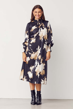 I SAY Kleo Dress Dresses N07 Golden Dream
