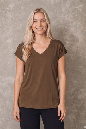 I SAY Nugga V-Neck T-Shirt Basics 314 Toffee