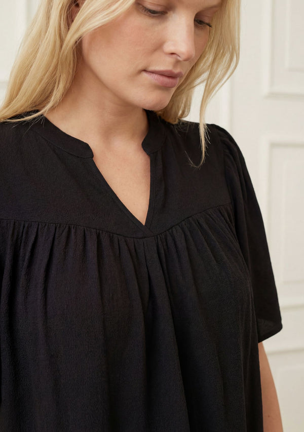 I SAY Pearl Blouse Blouses 900 Black