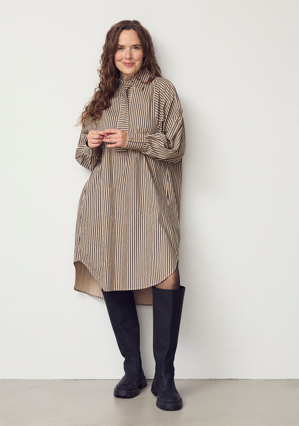 I SAY Sigga Striped Dress Dresses M09 Camel/Black Stripe